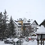 Socotor By Pirineos360 En La Plaza Del Reloj Apartment