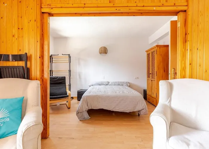 Socotor By Pirineos360 En La Plaza Del Reloj