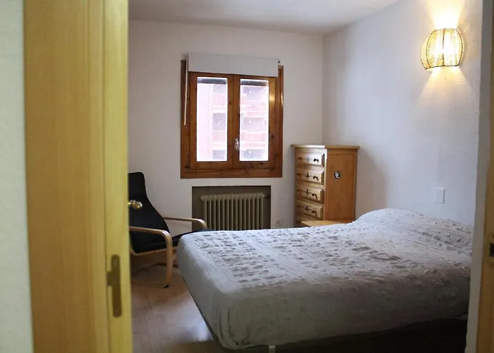 Socotor By Pirineos360 En La Plaza Del Reloj *